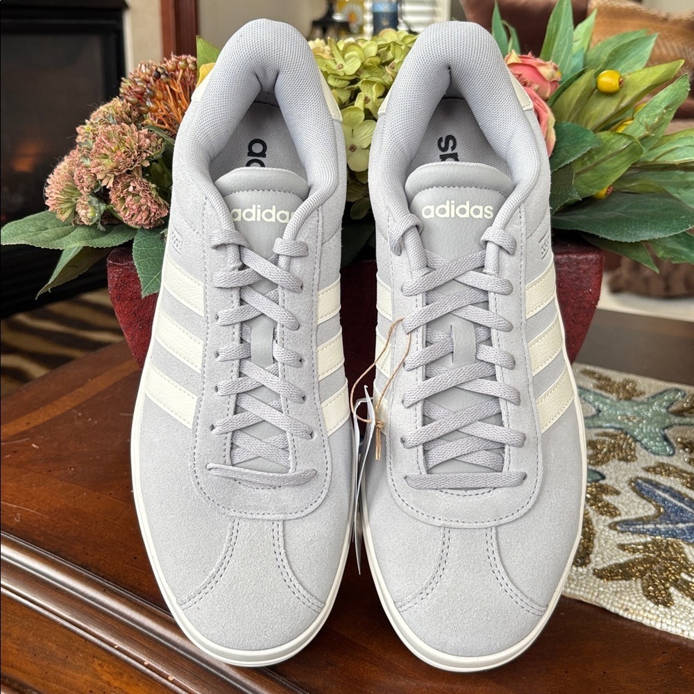 Brand New Adidas VL Court Bold Sneakers Lace Up Skateboarding Platform 3-Stripe - Picture 2 of 16